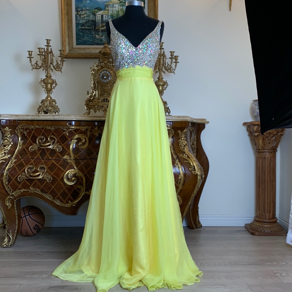 Women’s formal rhinestone V-neck evening prom dress